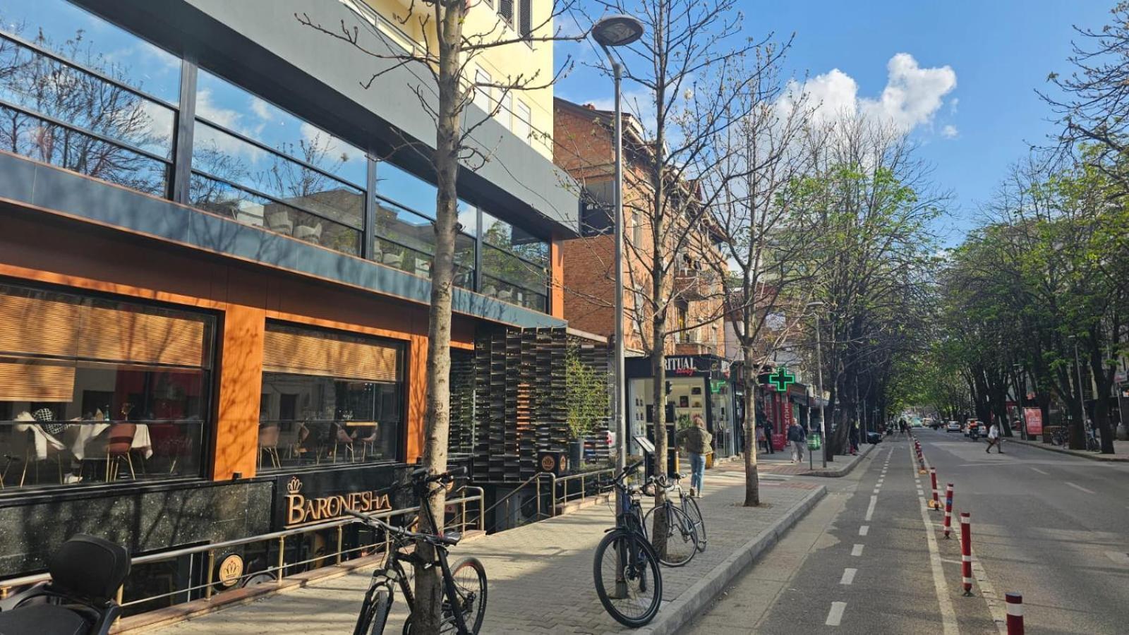 Blloku Suites, City Centre,Tirana Bagian luar foto